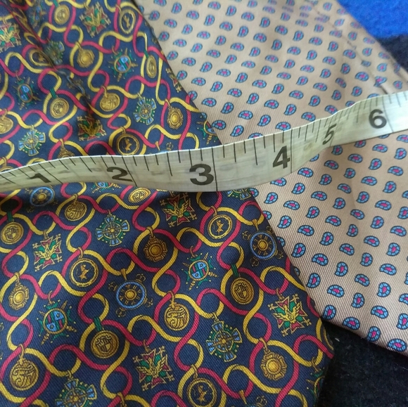 Luxury Tie Bundle - Picture 6 of 7